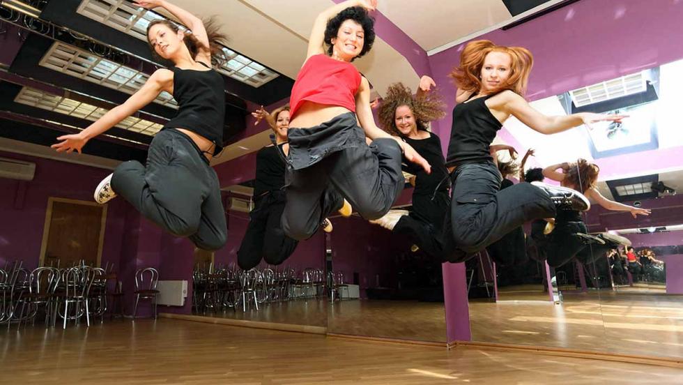 Street dance session; dancers jumping